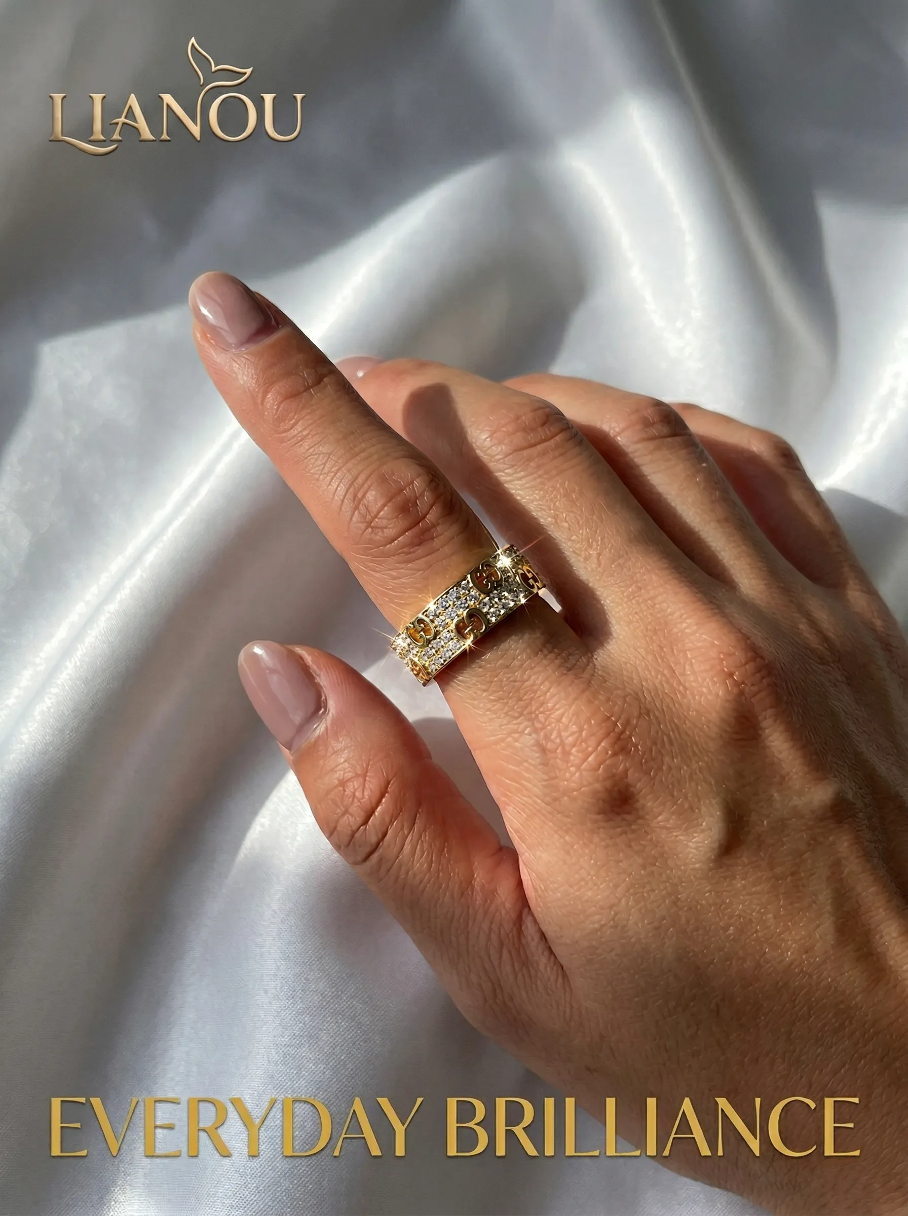 Classic Double G motif Full Pavé Stainless Steel Ring detail