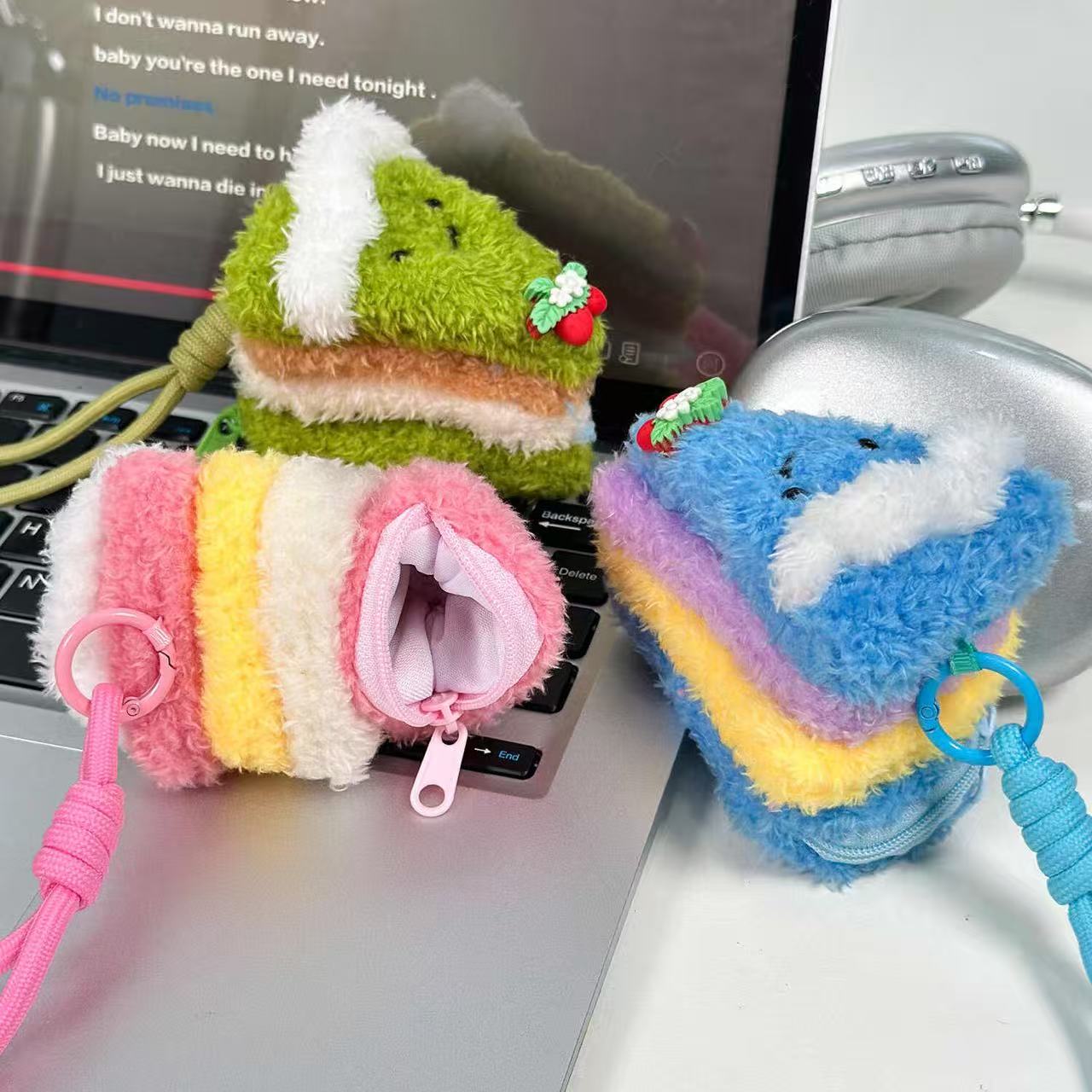 Berry-Themed Sandwich Plush Keychain - Alternative View