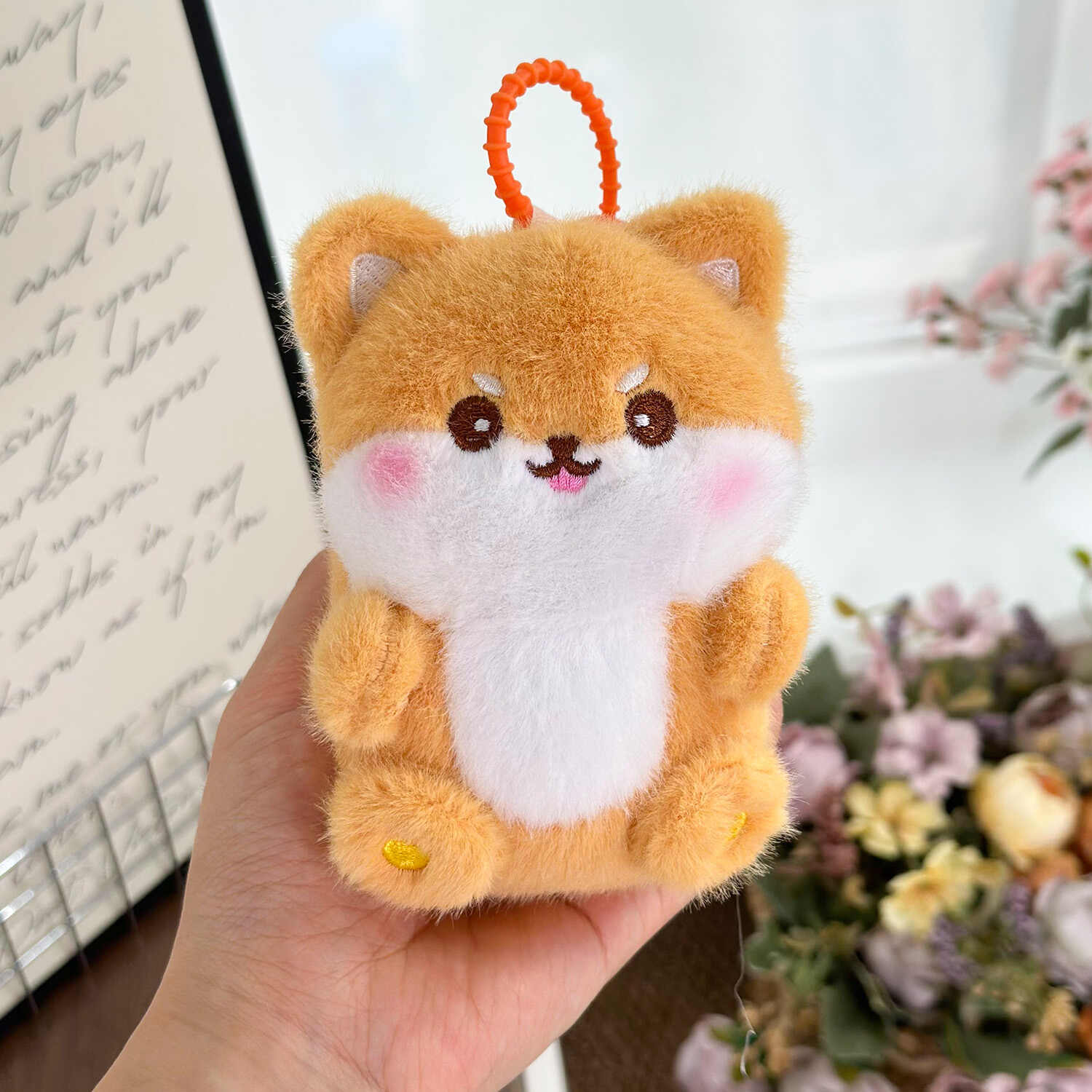4 - inch 11cm Tuan Tuan Sitting Animal Pendant (Silicone Buckle)