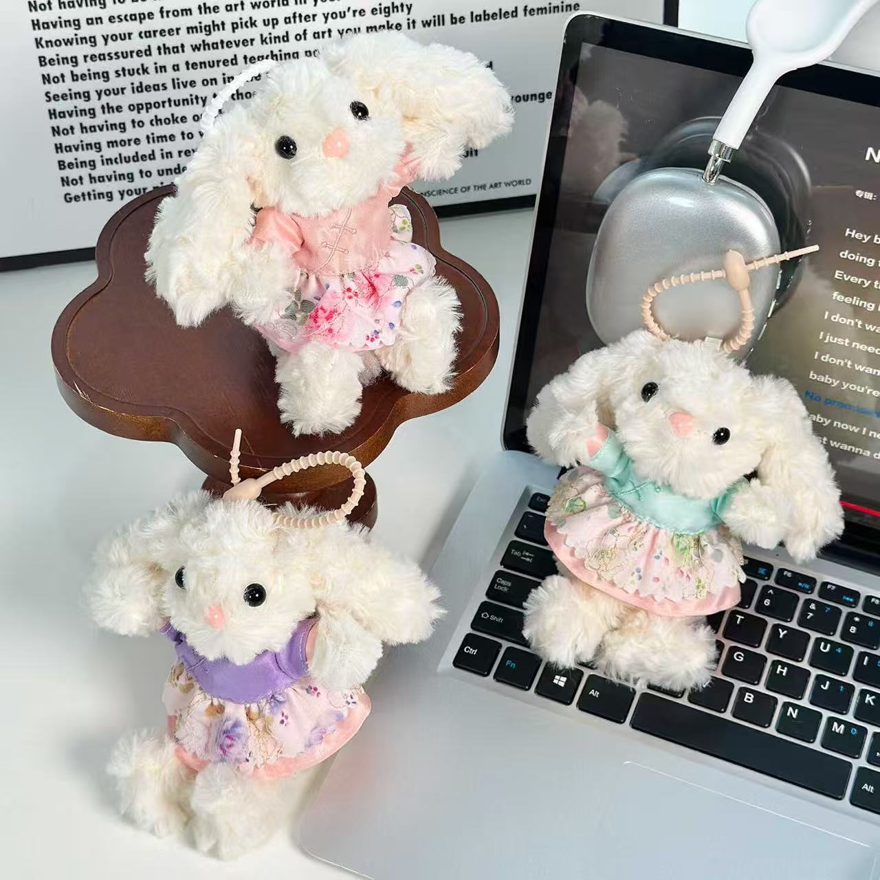 Floral Tang-Style Outfit Bunny Plush Keychain