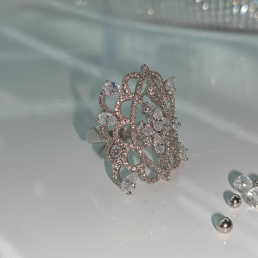Silver Lace · Star Diamond Palace Copper-Inlaid Zircon Ring