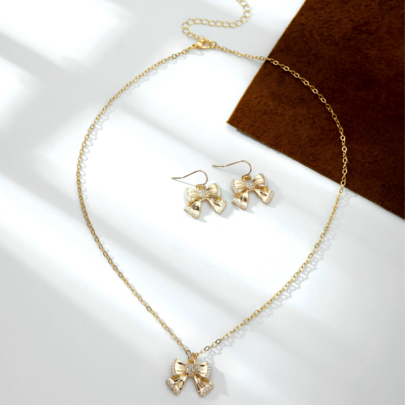 Iron Jewelry Set with Diamond - Inlaid Bowknot (Including Necklace and Earrings)