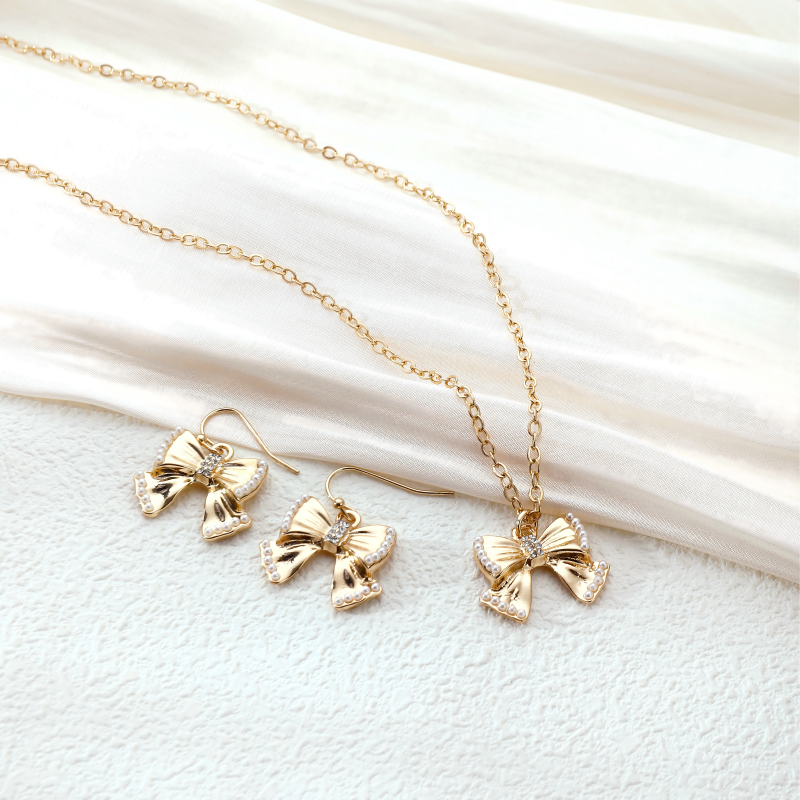 Iron Jewelry Set with Diamond - Inlaid Bowknot (Including Necklace and Earrings) - Alternative View