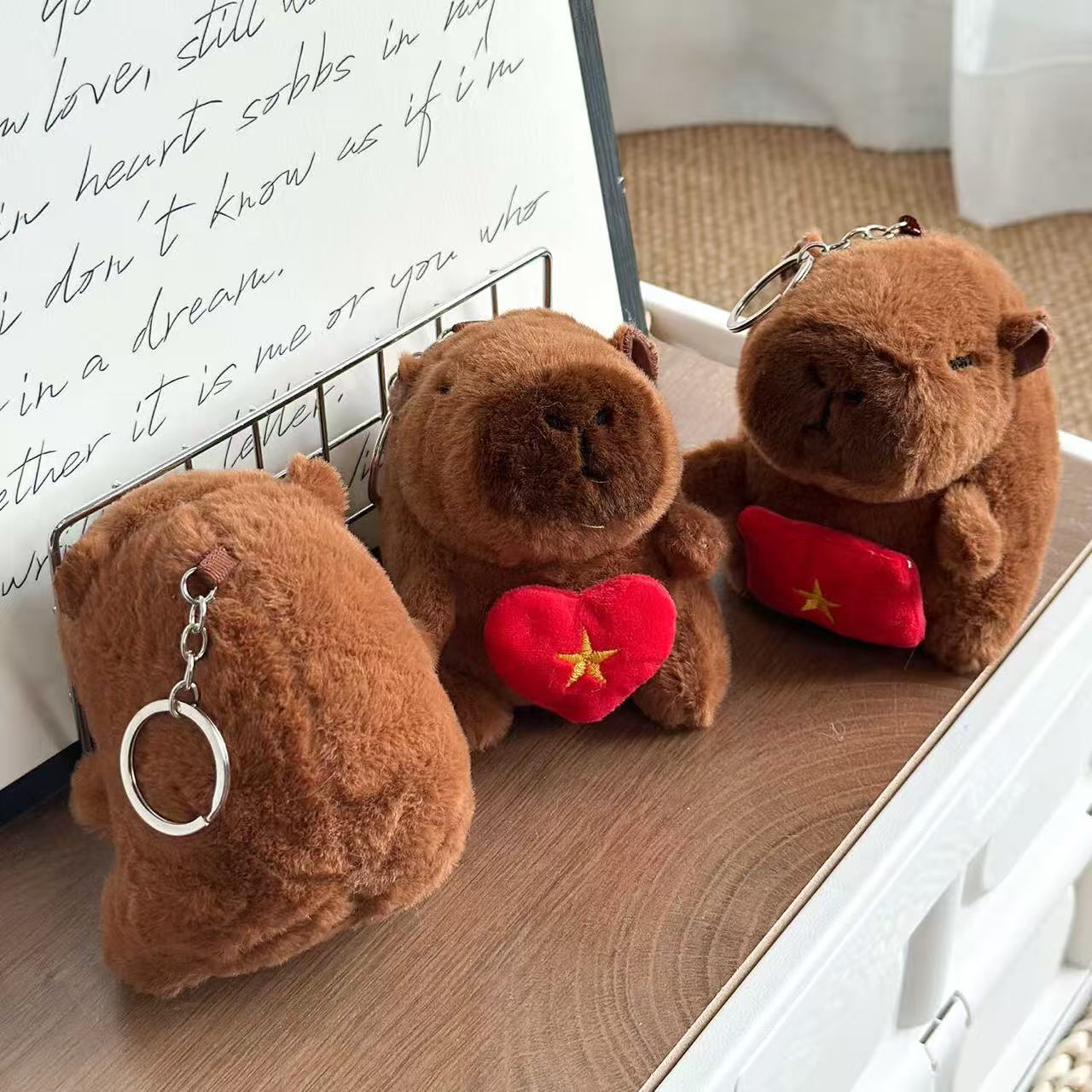 Shining Red Star Plush Keychain - Image 6