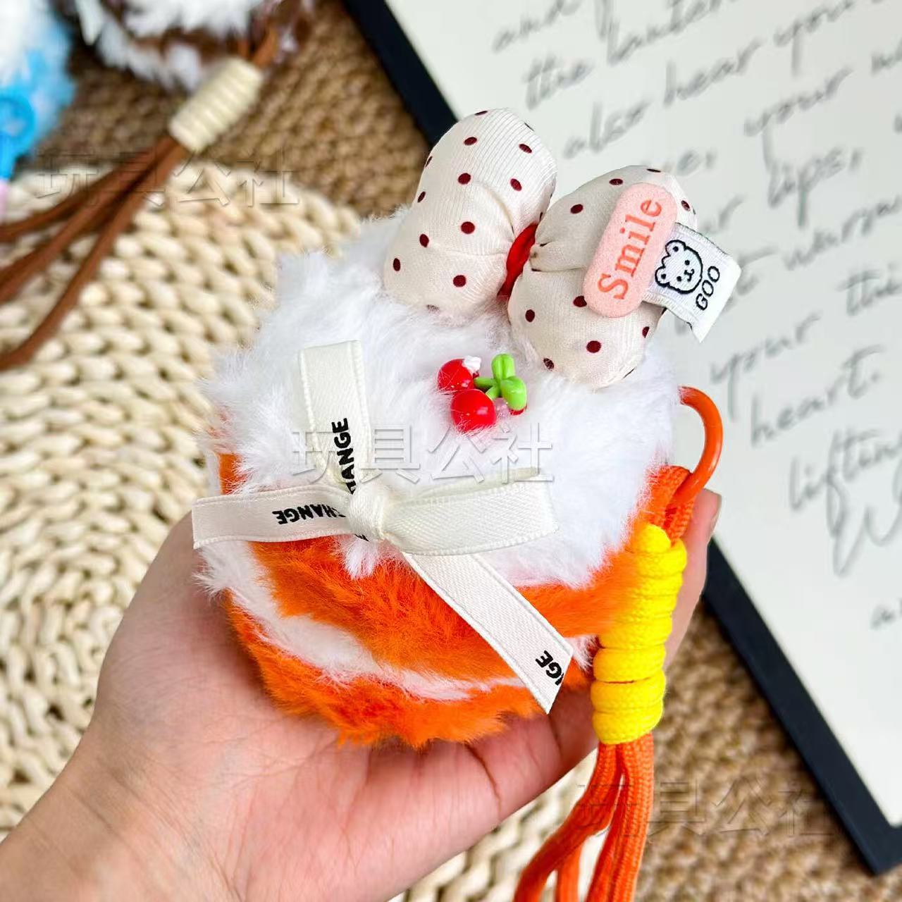 Round Layered Fruit Cake - Image 5