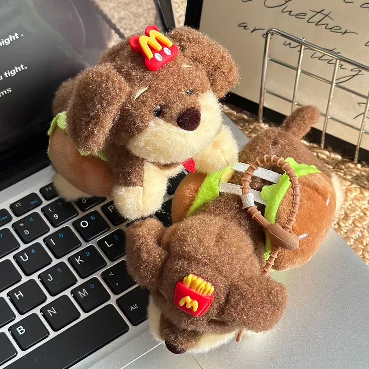 Hamburger-Themed Dog Plush Keychain