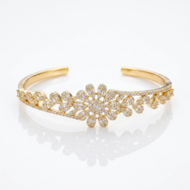 Golden Glow Bold Pavé Zircon Bracelet Butterfly Stainless Steel Bracelet