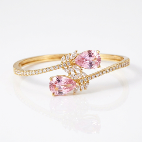 Golden Glow Bold Pavé Zircon Bracelet Butterfly Metal Bracelet