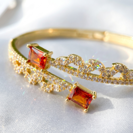 Golden Glow Bold Pavé Zircon Bracelet Butterfly Metal Bracelet