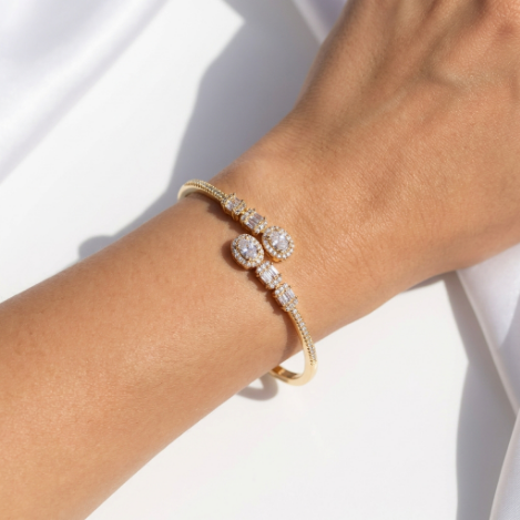 Golden Glow Bold Pavé Zircon Bracelet Butterfly Metal Bracelet