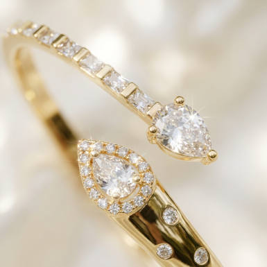 Golden Glow Bold Pavé Zircon Bracelet Butterfly Metal Bracelet