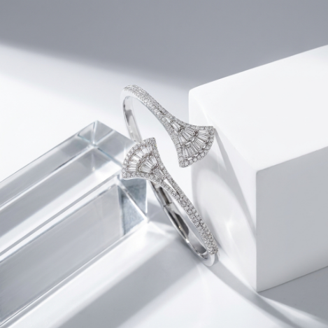 Pavé Zircon Bracelet Euro-American Luxury Metal Bracelet Hover